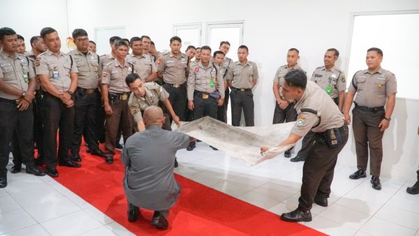 fc14baa7-d2a9-424d-a458-6a94ec1a443c